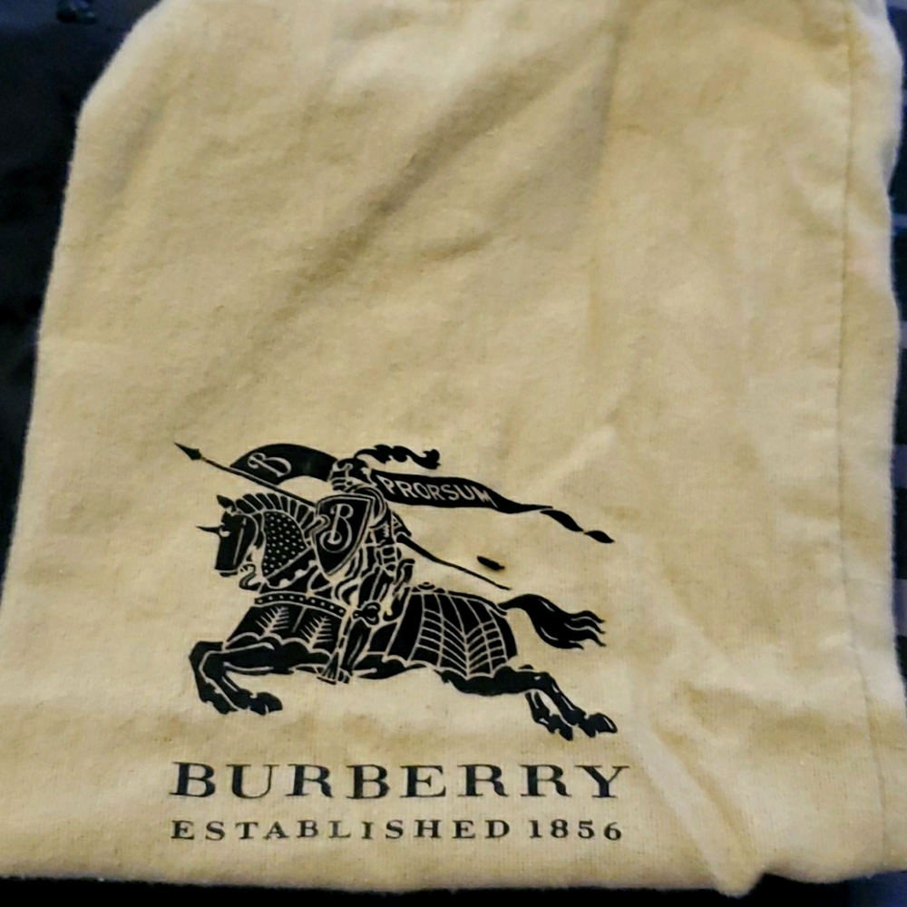 Burberry dust bag